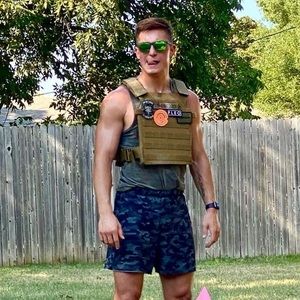 Meet your Posher, Stephen